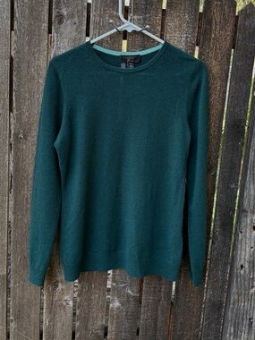 Charter Club Wm’s 100% Cashmere Fitted Sweater In Green Sz M